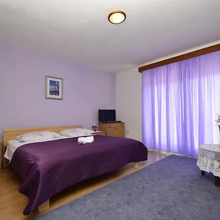 Apartments Ana * Baska Voda