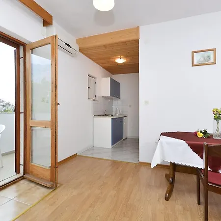 Apartment Apartments Ana Baska Voda