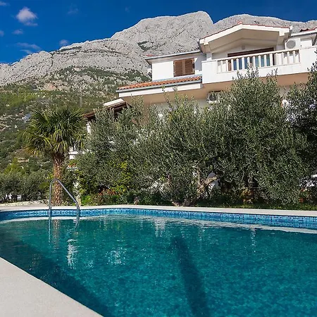 Apartment Apartments Ana Baska Voda